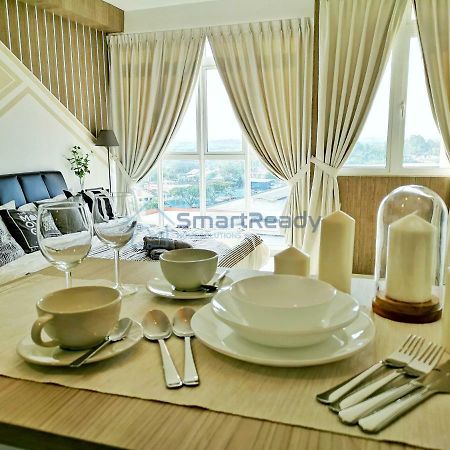 Residences At Daya By Sr Home Johor Bahru Bagian luar foto