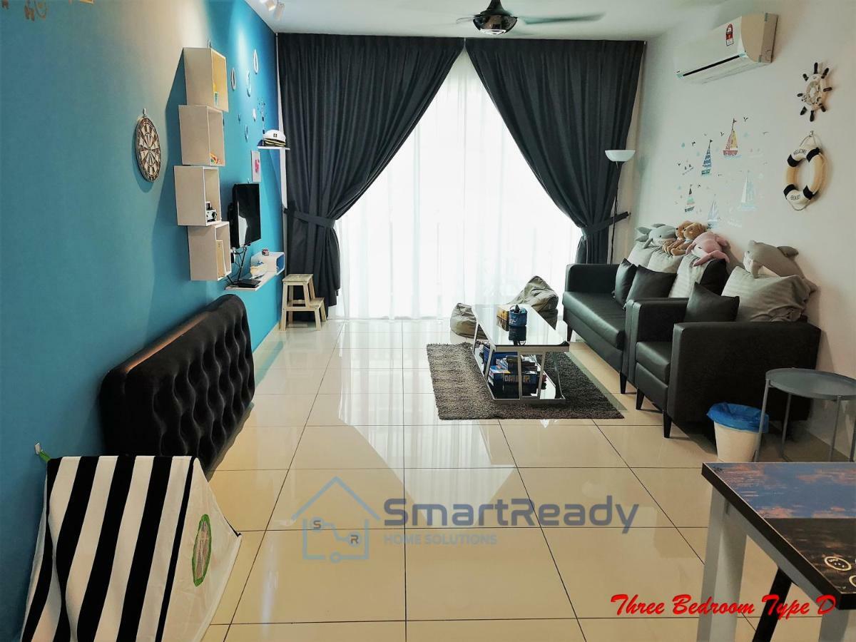 Residences At Daya By Sr Home Johor Bahru Bagian luar foto